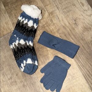 Cozy Blue Winter Accessories Set
